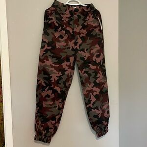 Relaxed Fit Cargo Joggers